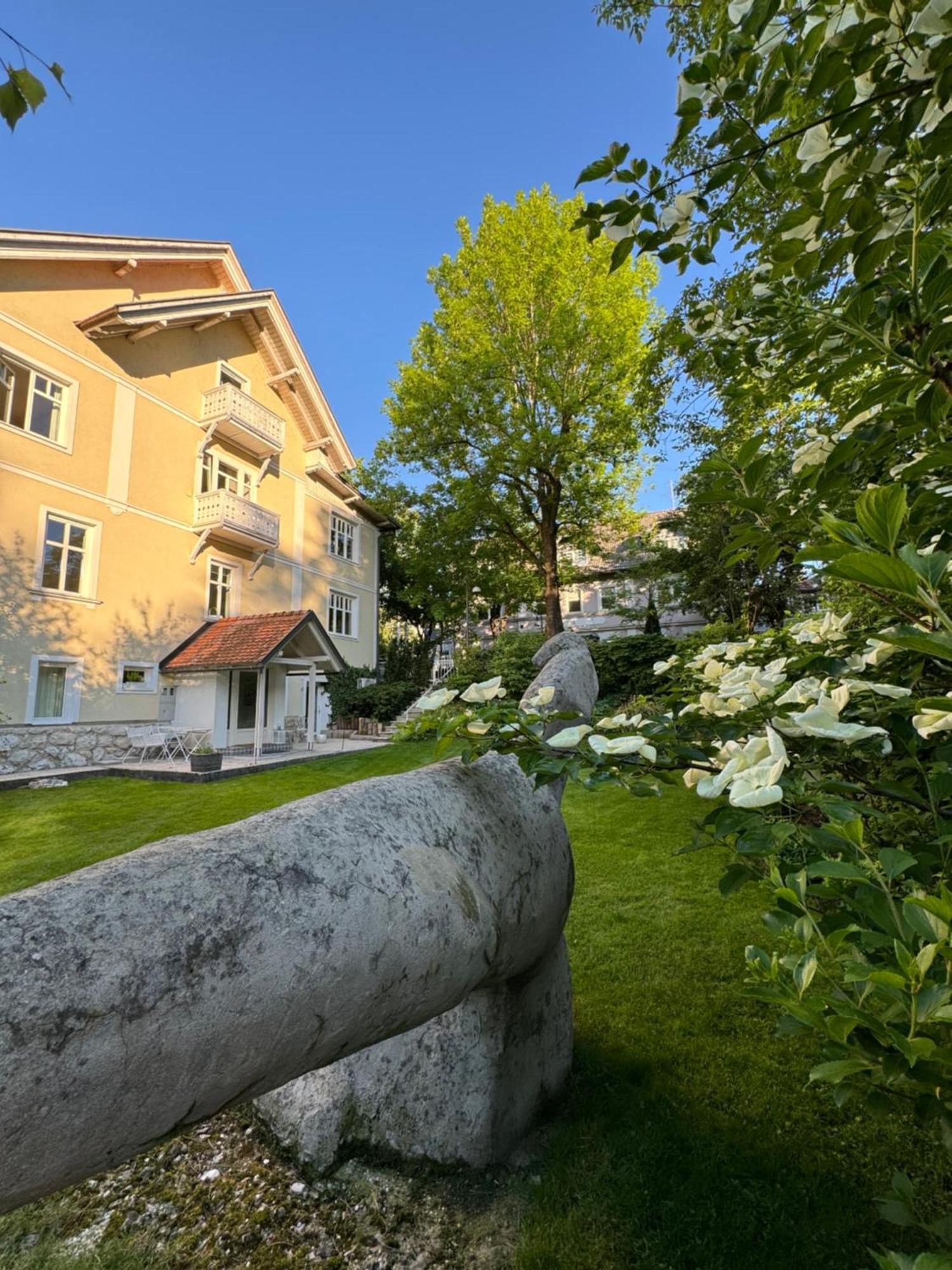 Historical Villa In The Heart Of Μπλεντ Εξωτερικό φωτογραφία